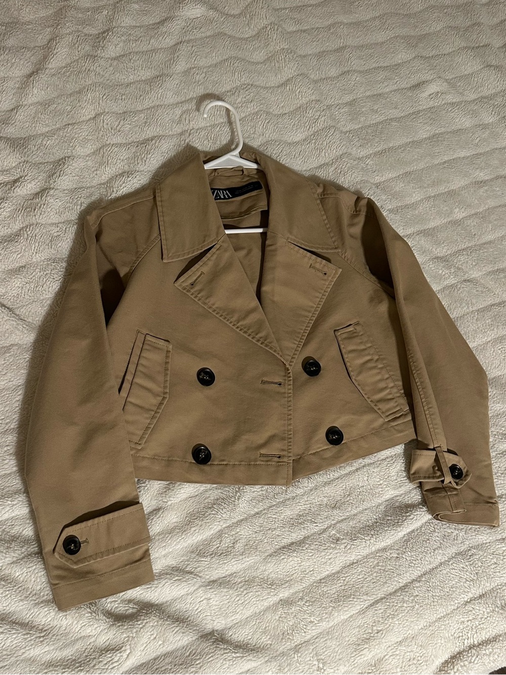 Zara Cropped Trench Coat in Tan